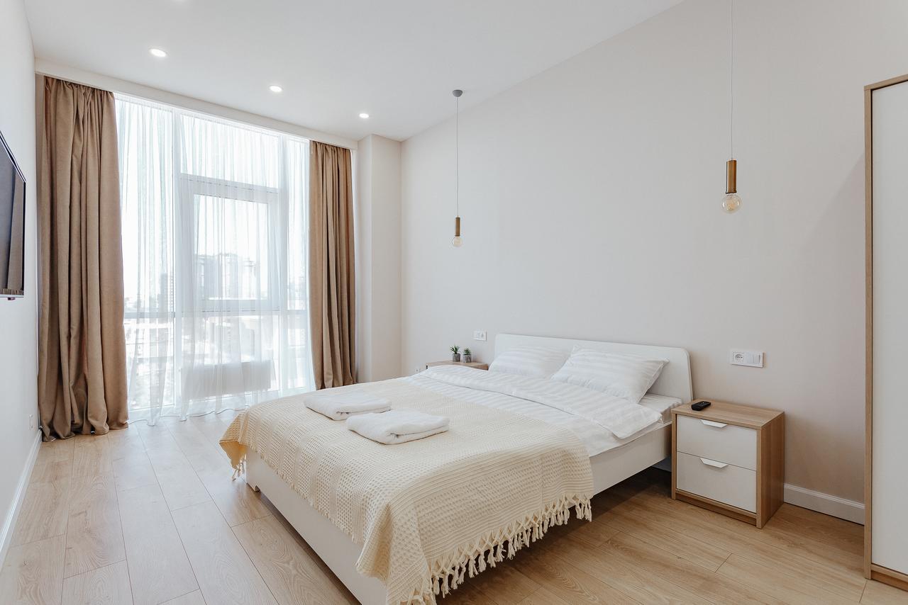 Skycity Apartments Одеса Екстериор снимка
