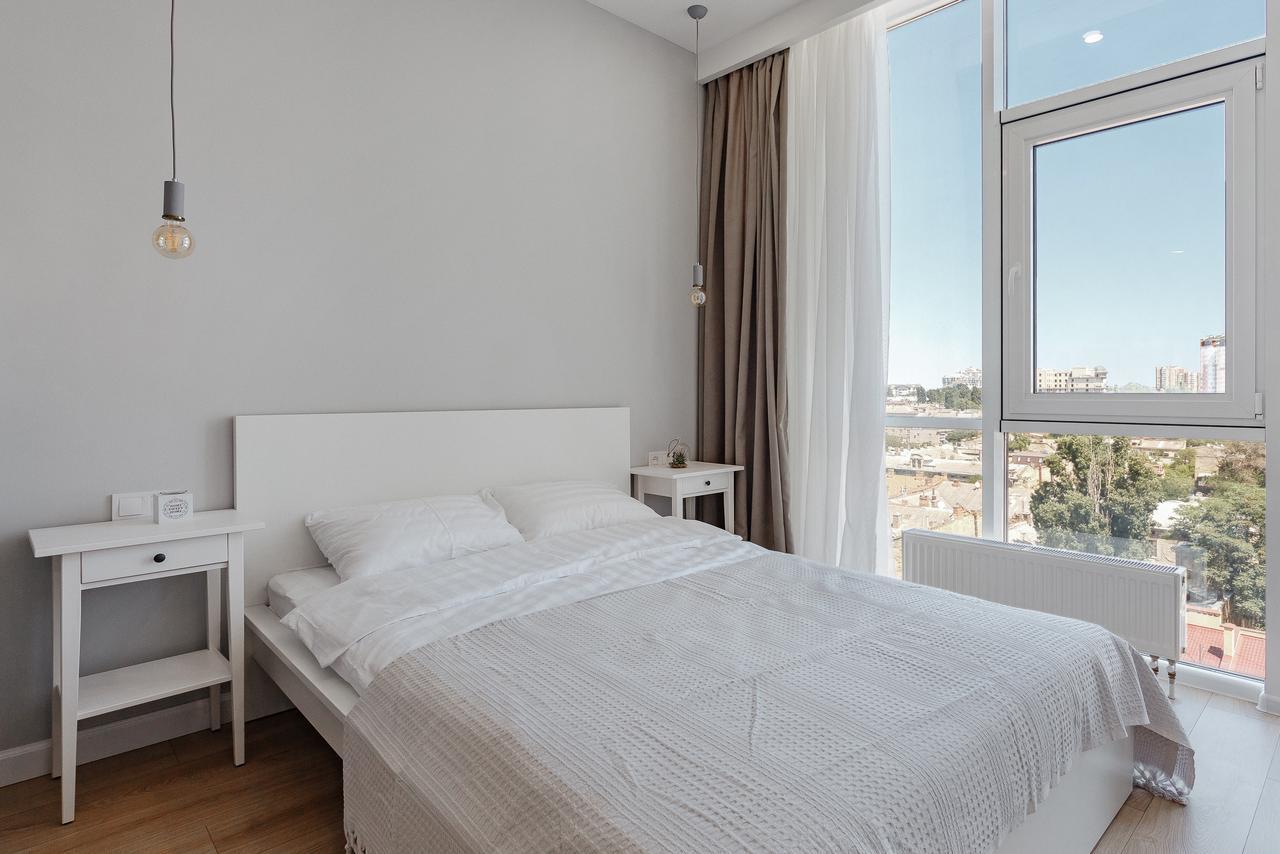 Skycity Apartments Одеса Екстериор снимка