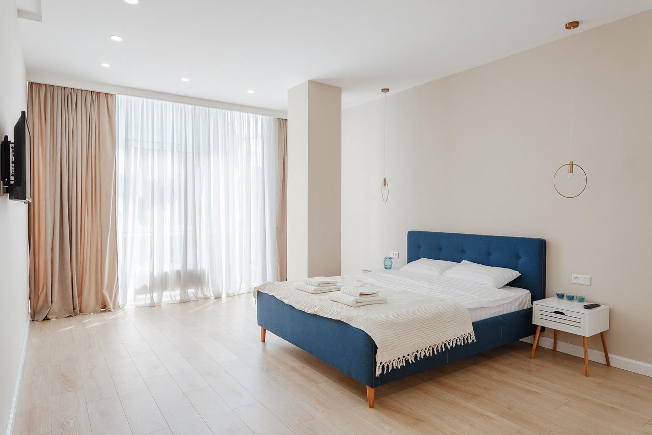 Skycity Apartments Одеса Екстериор снимка
